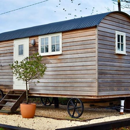 The Deer Hut Apartment Burpham Екстериор снимка